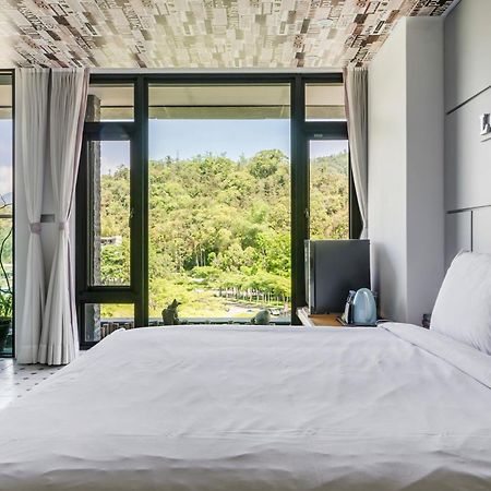 Han Yan Design Hotel Юйчи Экстерьер фото