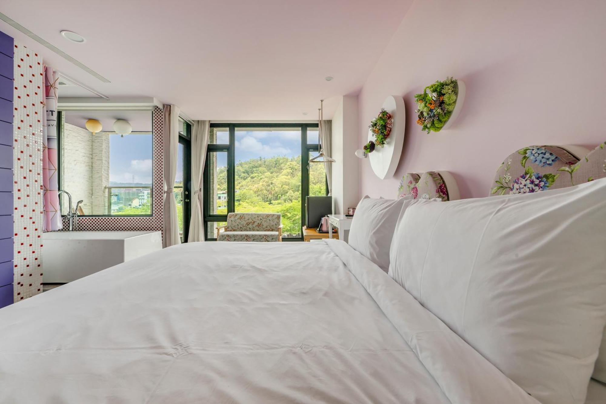 Han Yan Design Hotel Юйчи Экстерьер фото