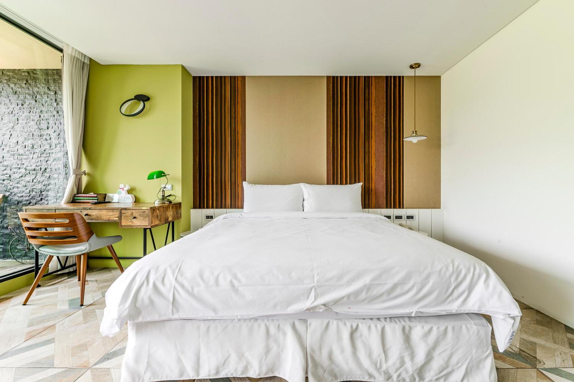 Han Yan Design Hotel Юйчи Экстерьер фото