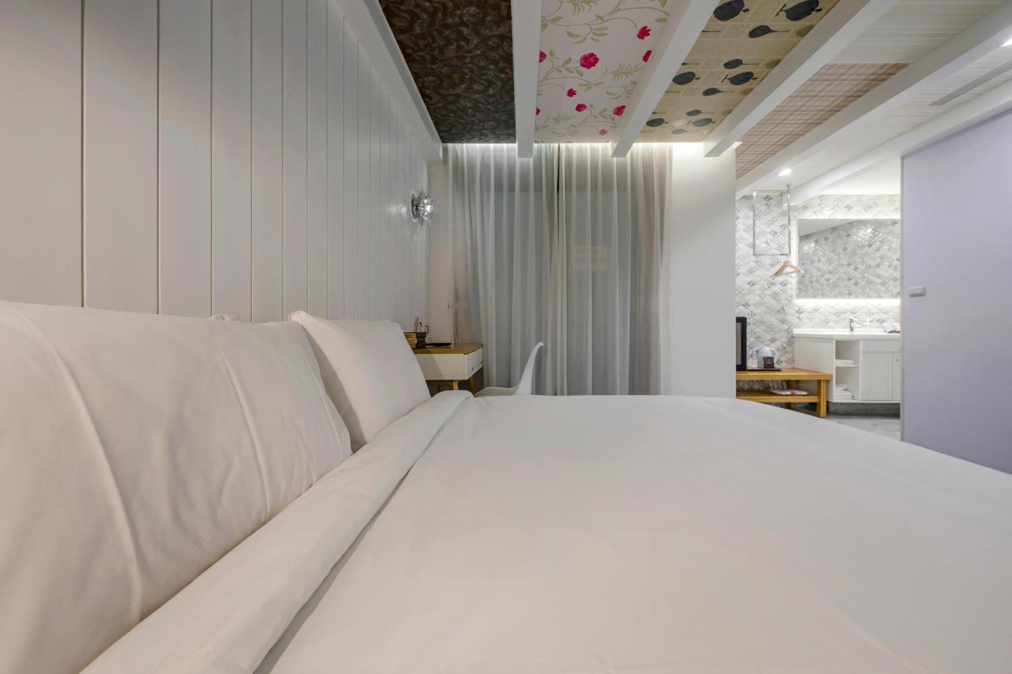 Han Yan Design Hotel Юйчи Экстерьер фото